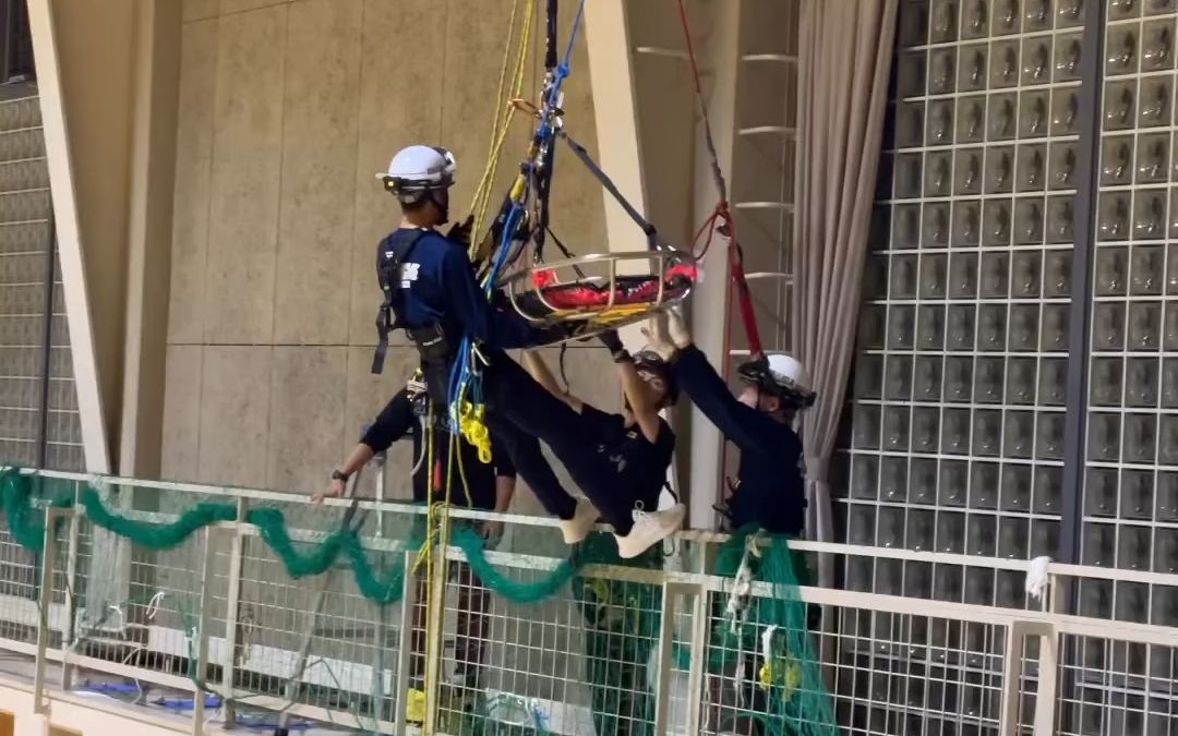 揭秘!15部震撼人心的顶级空战电影带你领略空中英雄史诗(图1)